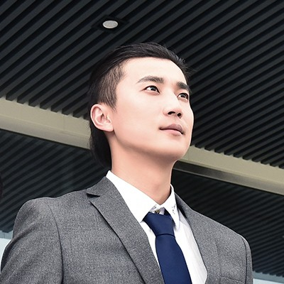用豪邦發(fā)動(dòng)機(jī)潤(rùn)滑油后，我的汽車(chē)引擎潔凈如新